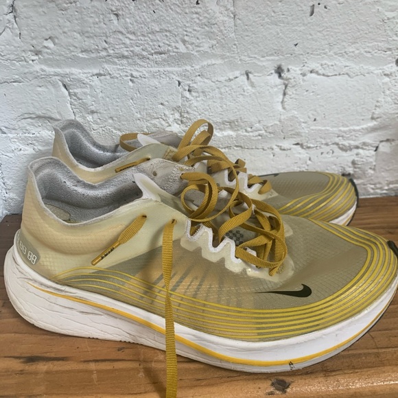 nike zoom fly sp citron
